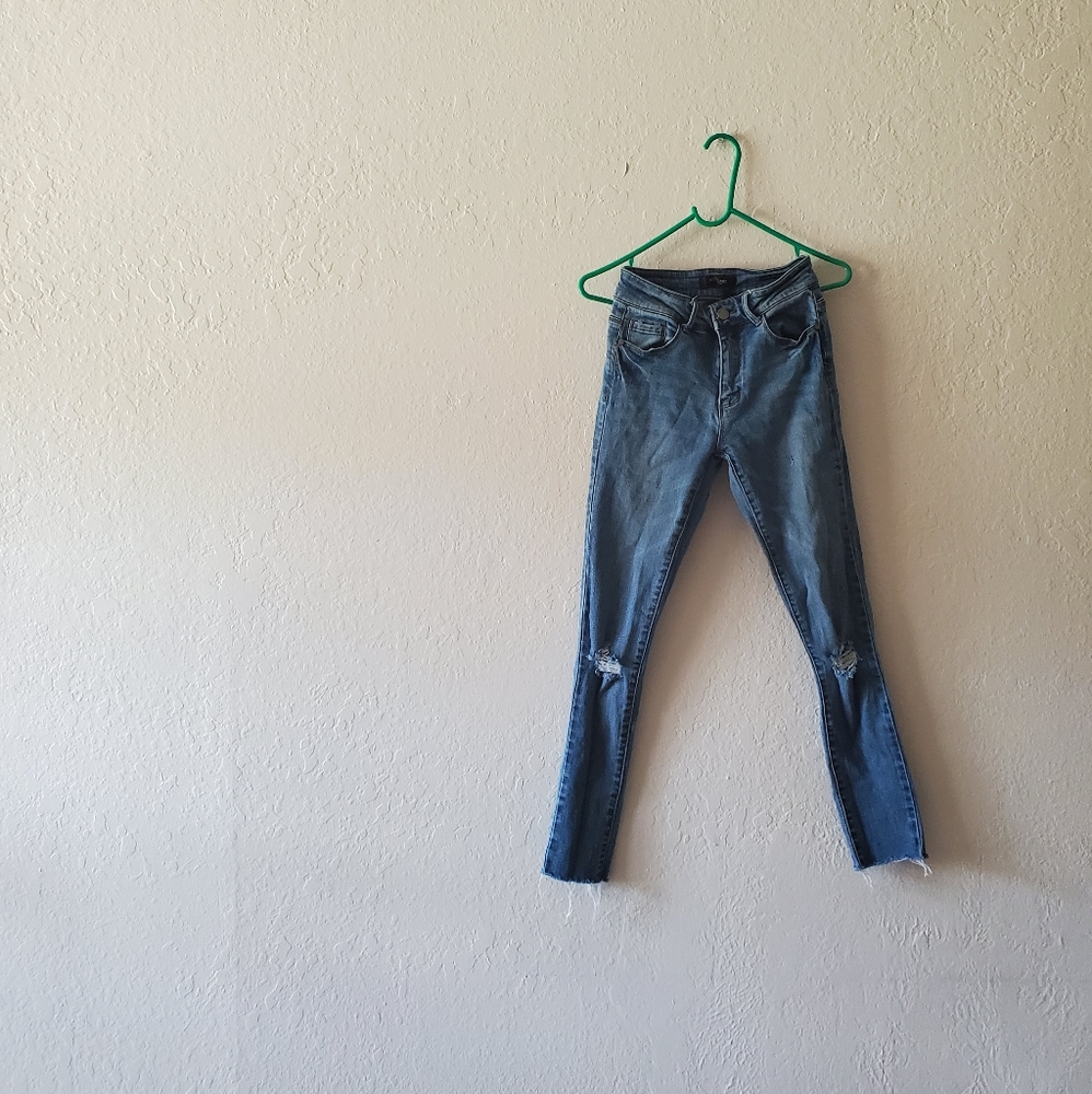 Black Label Distressed Mid-Rise Skinny Jeans